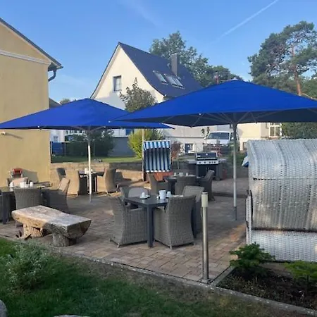 Πανσιόν Hinter Der Duene